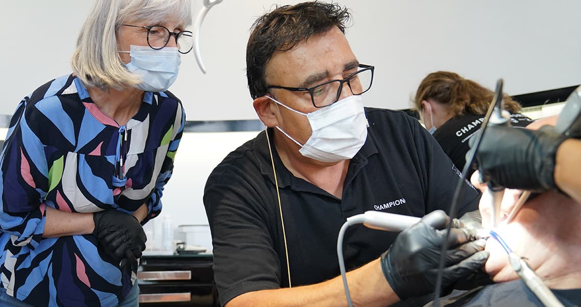 Educational courses for dentists